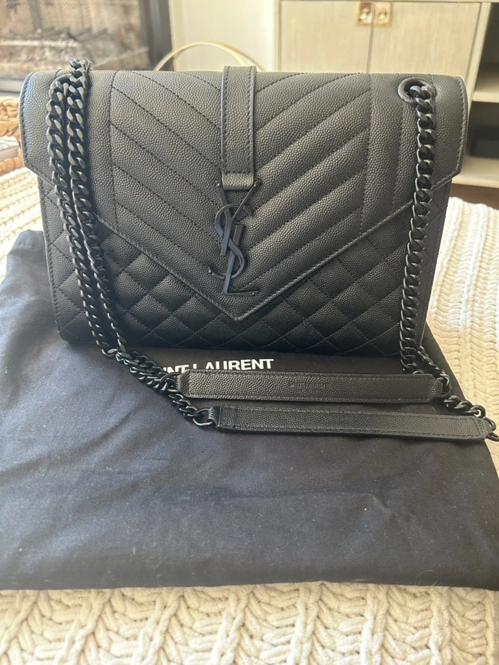 Saint Laurent Medium Envelope Chain Bag - Picture 1 of 11